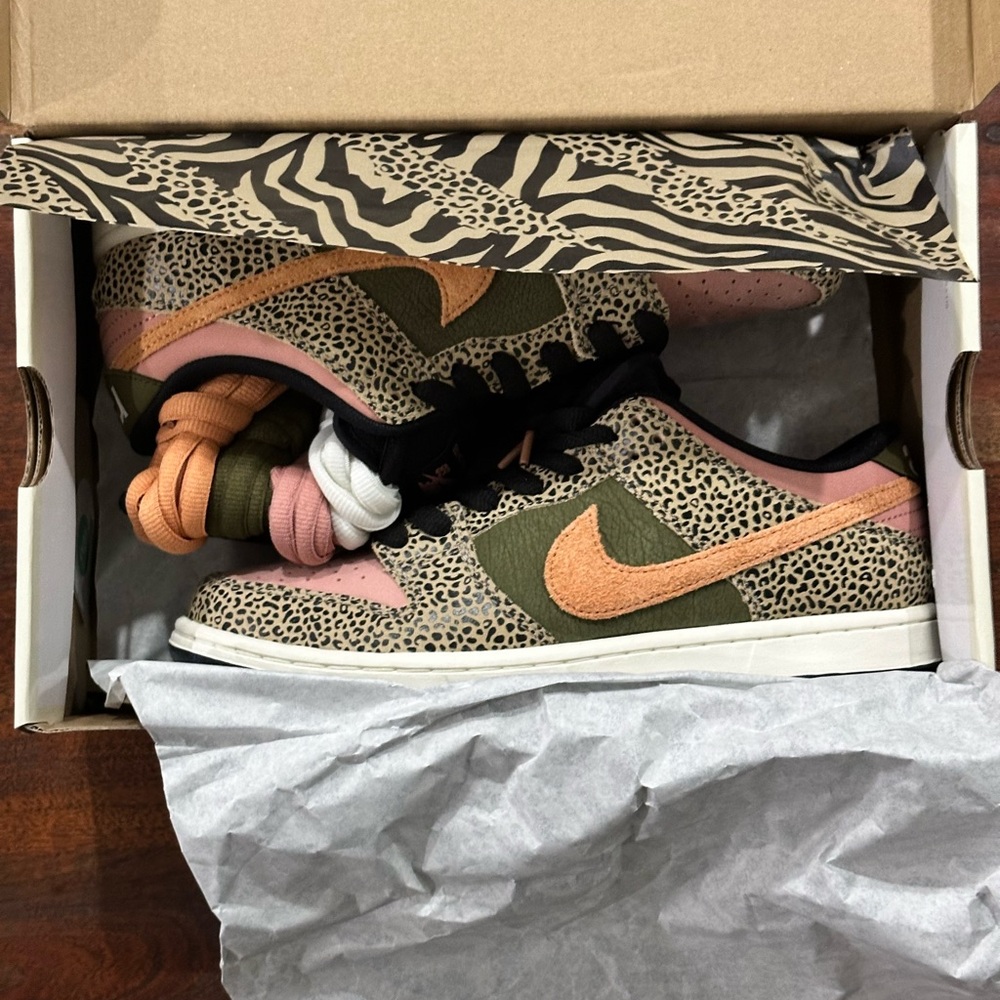 Nike SB Dunk Low Pro QS Sneakers